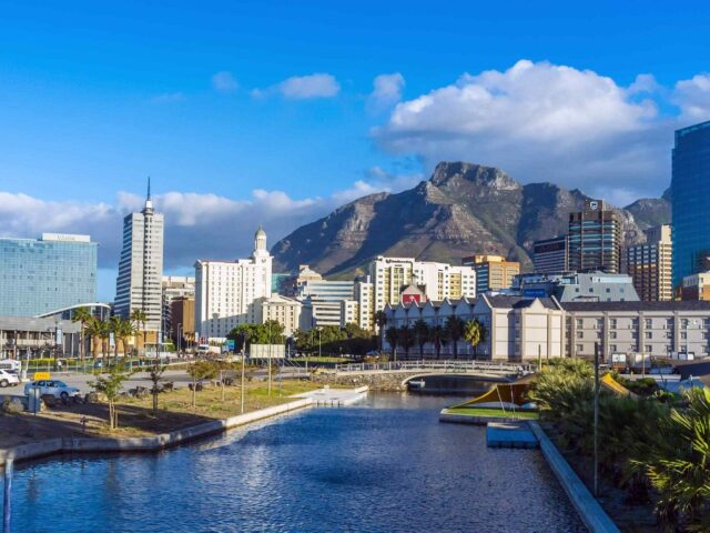 https://goguidegeorgia.com/wp-content/uploads/2018/08/post_capetown_02-640x480.jpg