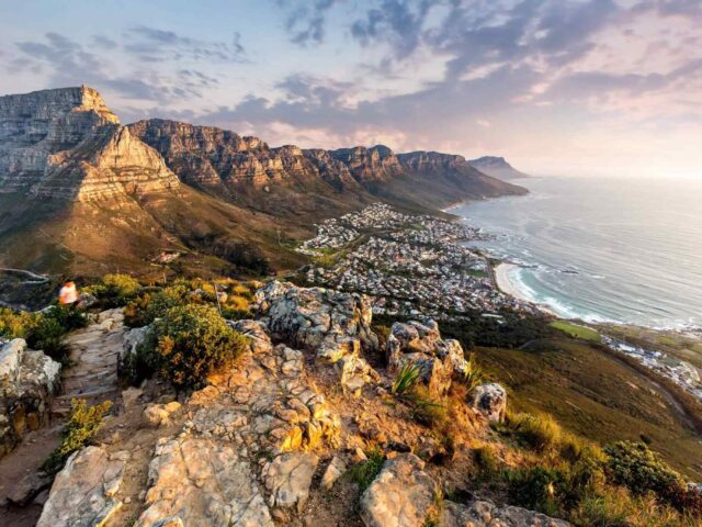 https://goguidegeorgia.com/wp-content/uploads/2018/08/post_capetown_06-640x480.jpg